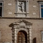 Dolce Lägenhet Jesi