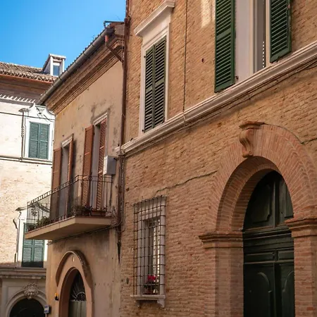 Dolce Apartment Iesi